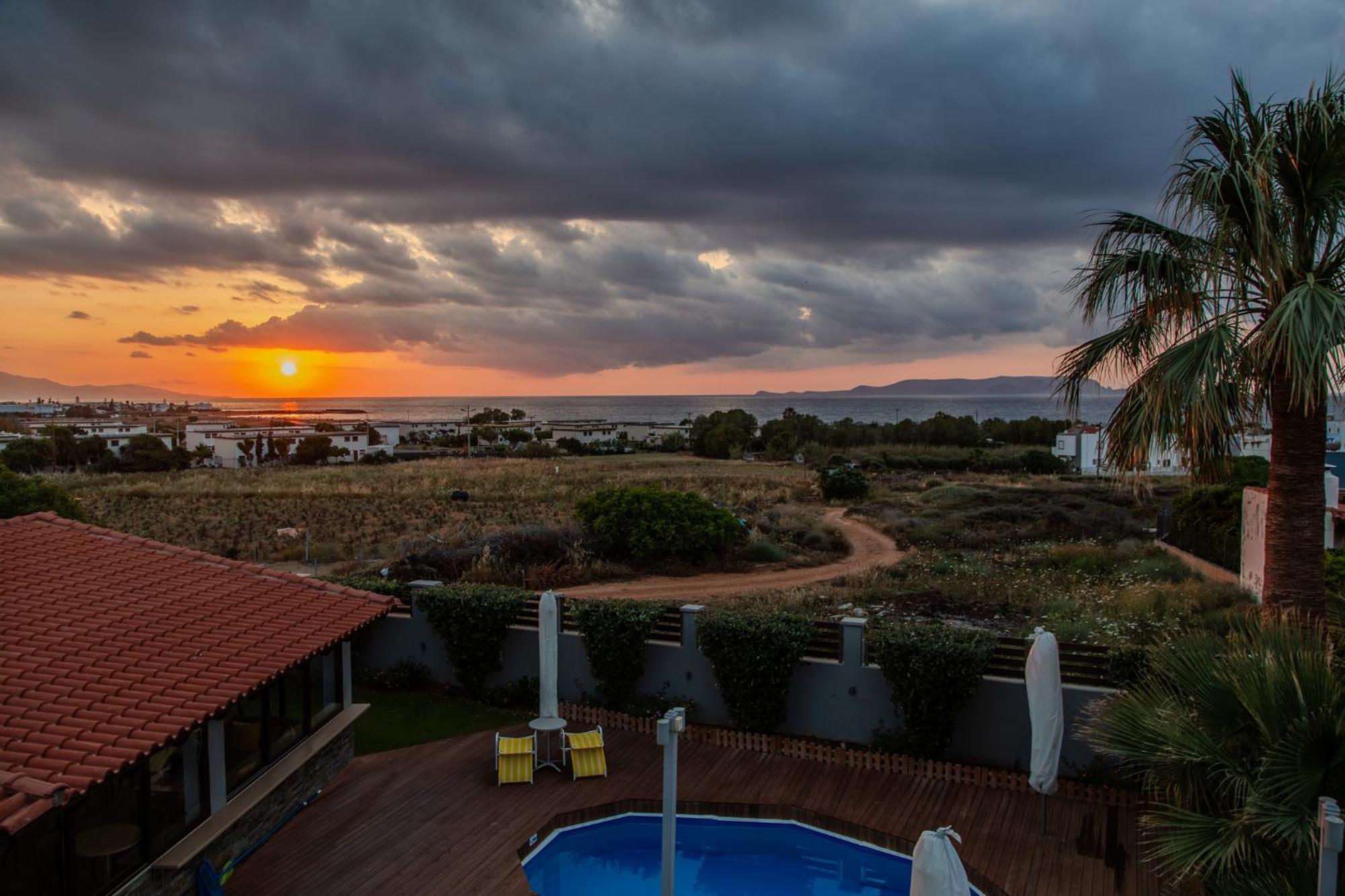 A Cozy Eco Villa By The Sea Gouves Exterior photo